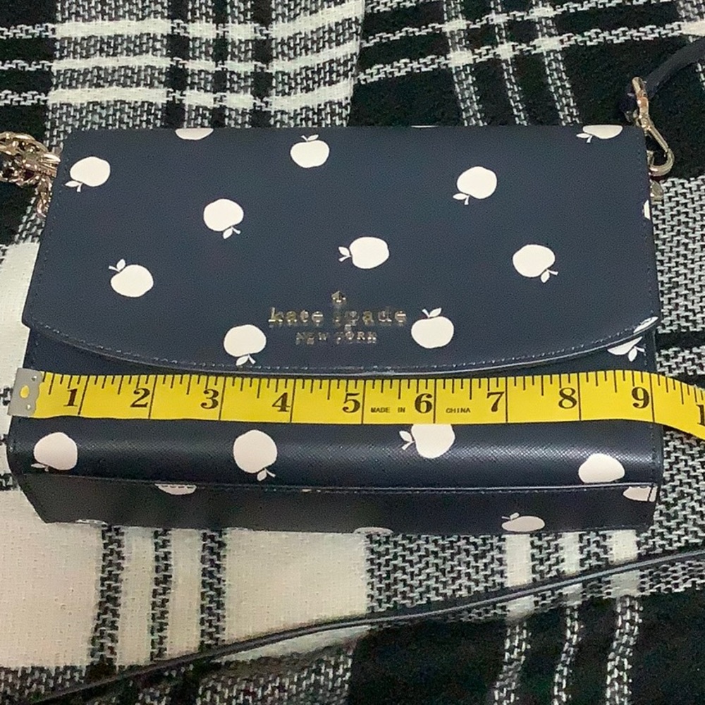 Kate spade Carson orchard toss blue apple print purse - Picture 11 of 13